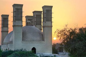 آب انبار کیش یکی از پرطرفدارترین بافت های تاریخی آب انبار کیش یکی از پرطرفدارترین بافت های تاریخی